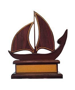 Wooden Boat  Memento